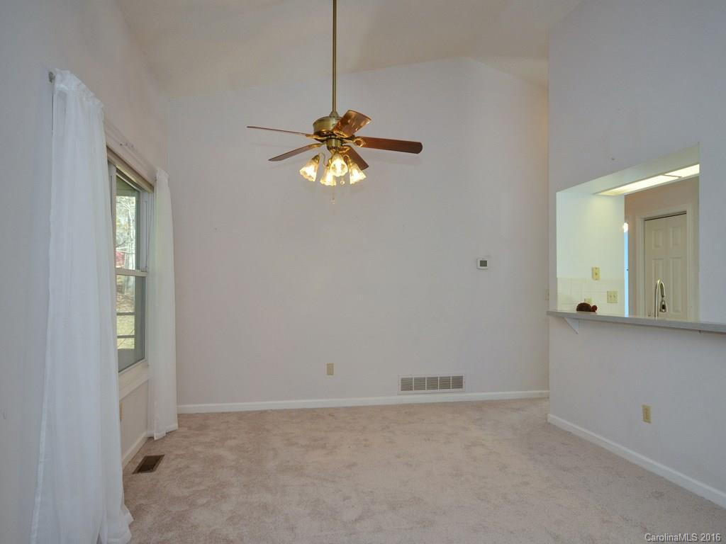 2 Tarragon Place #31 - Photo 5