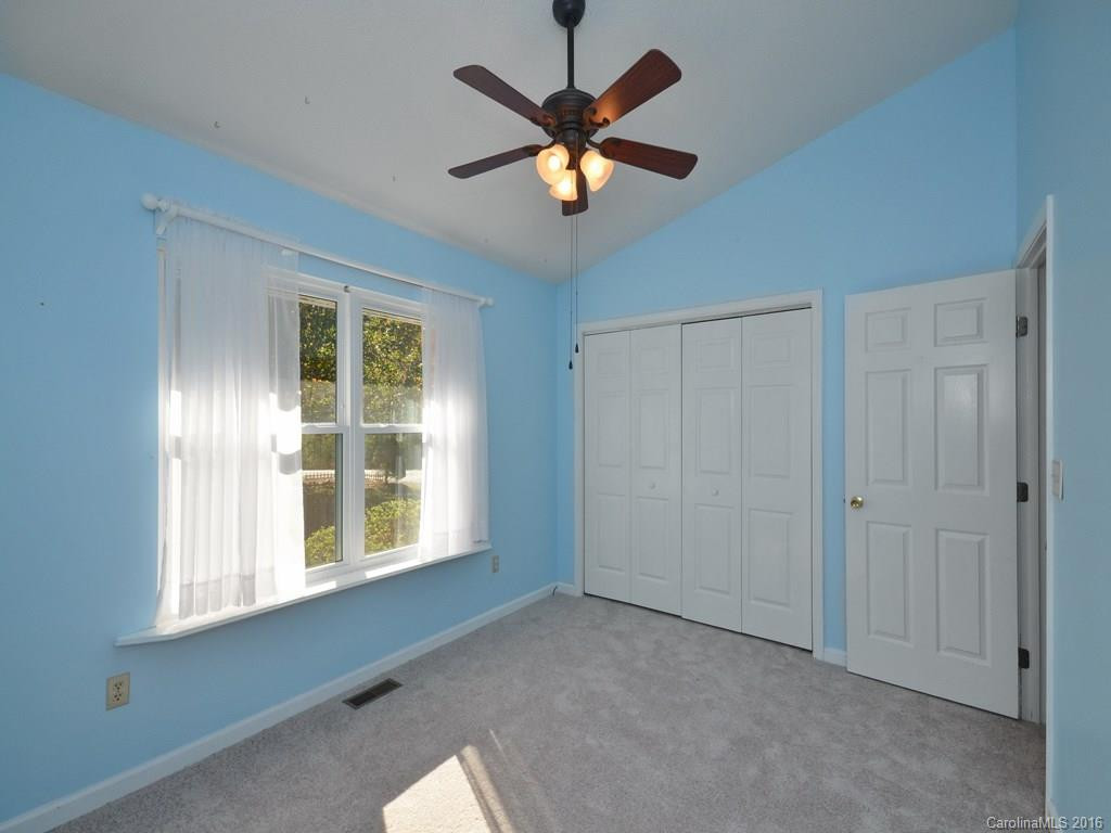 2 Tarragon Place #31 - Photo 6