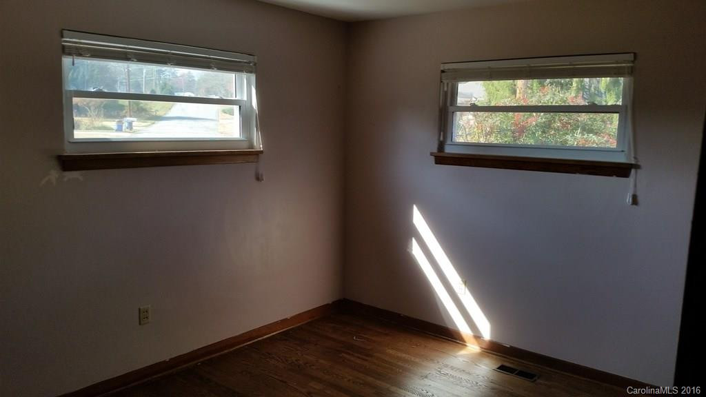 128 Allison Road - Photo 11