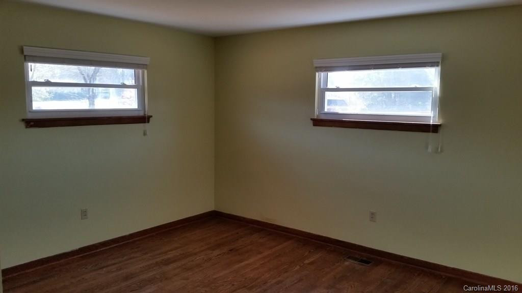 128 Allison Road - Photo 8