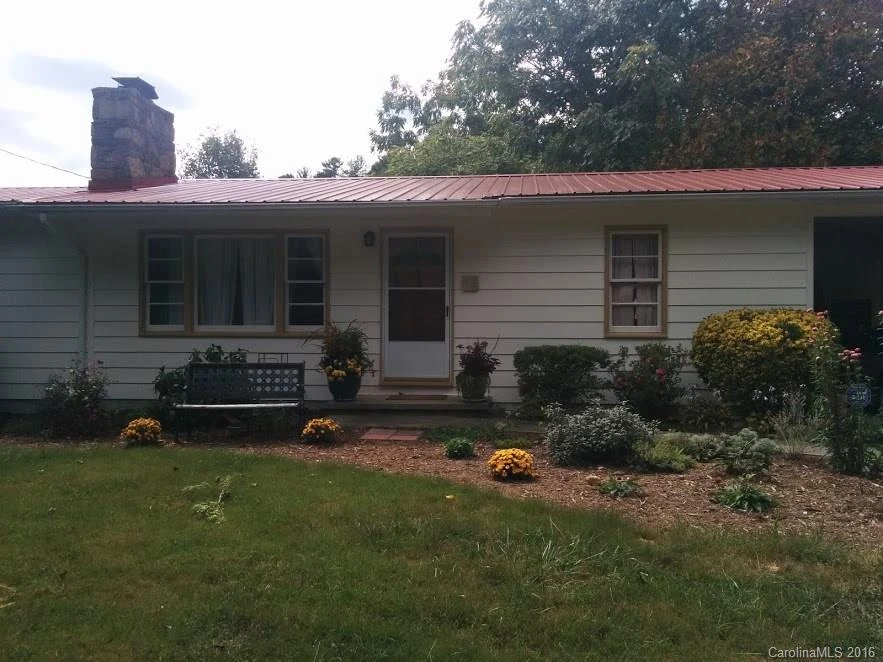370 Sharon Road