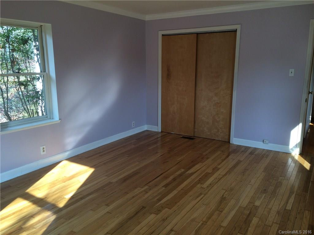 370 Sharon Road - Photo 15