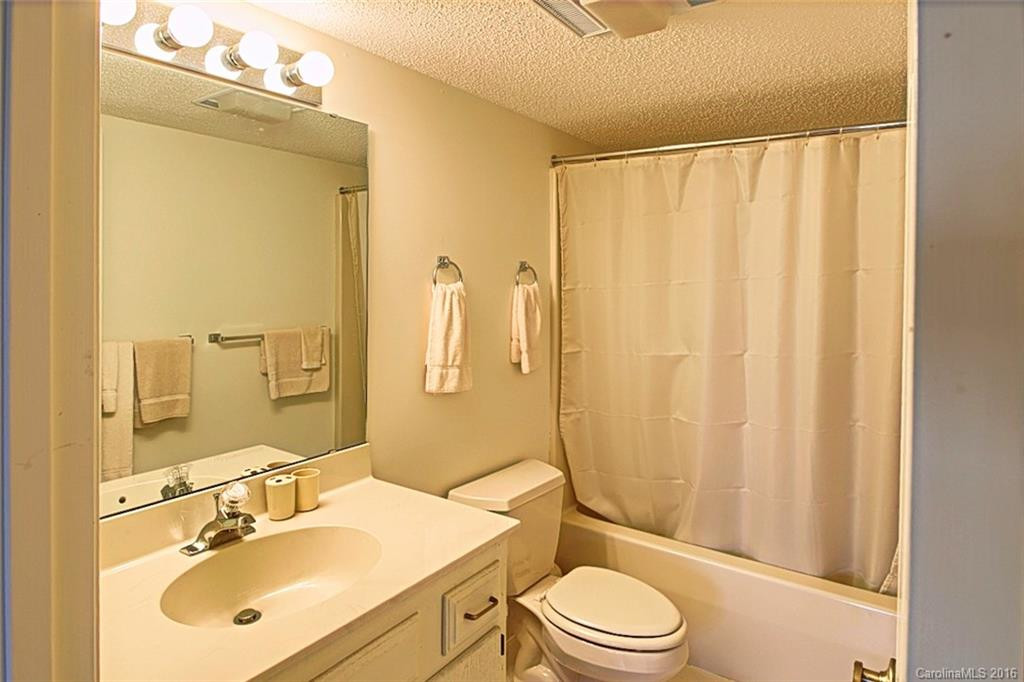 906 Fleetwood Plaza #906 - Photo 19