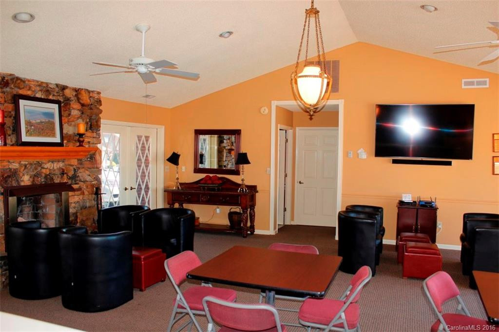 906 Fleetwood Plaza #906 - Photo 21