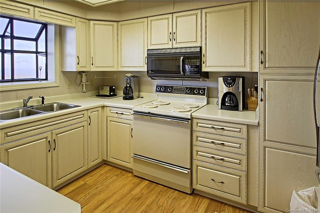 906 Fleetwood Plaza #906 - Photo 5