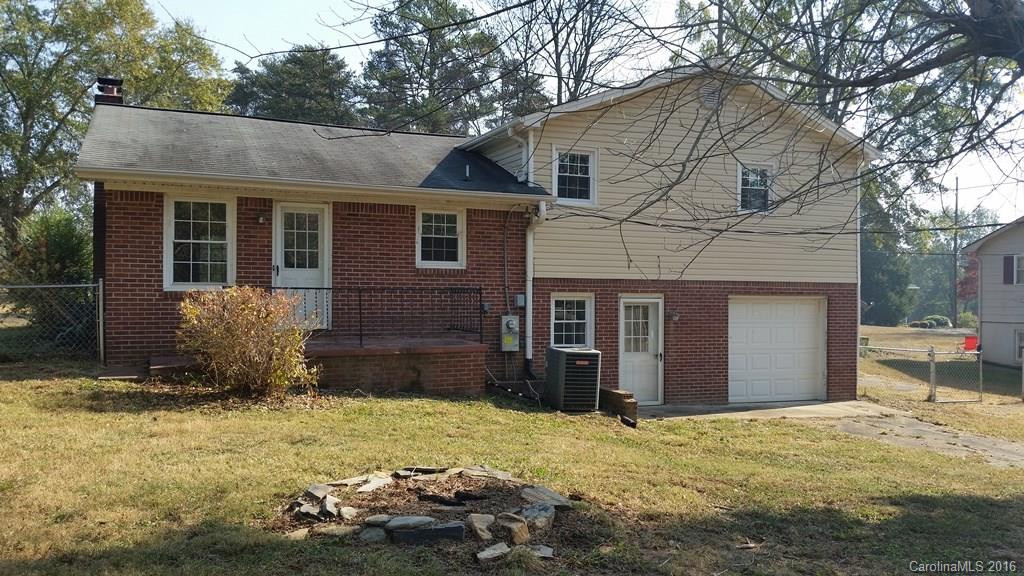 108 Stewart Street - Photo 2