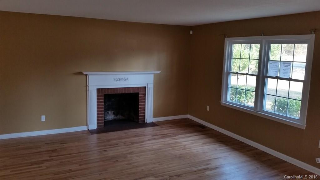 108 Stewart Street - Photo 4
