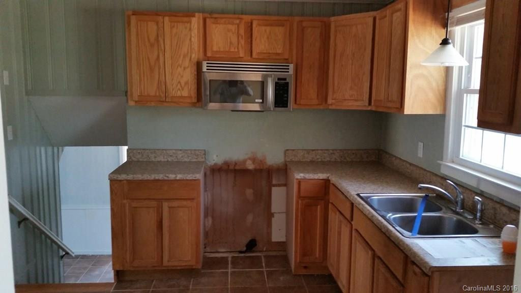 108 Stewart Street - Photo 5