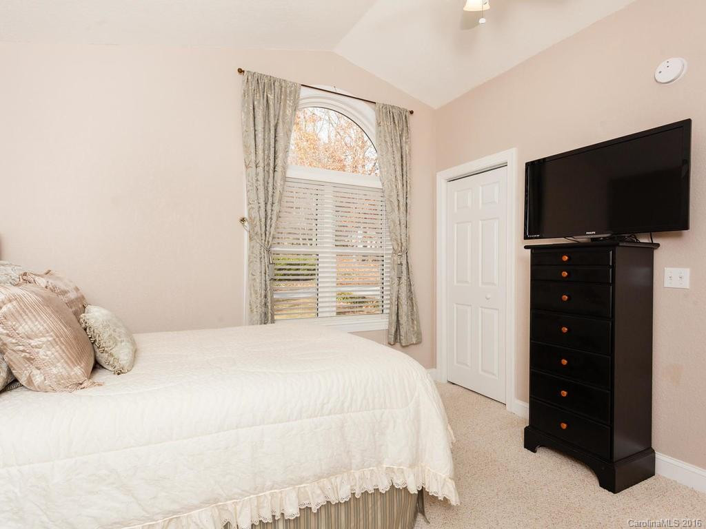 86 Chestnut Lane - Photo 16