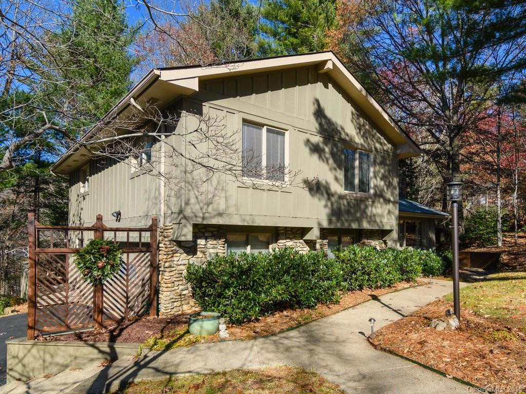 7 Gardenwood Lane - Photo 2