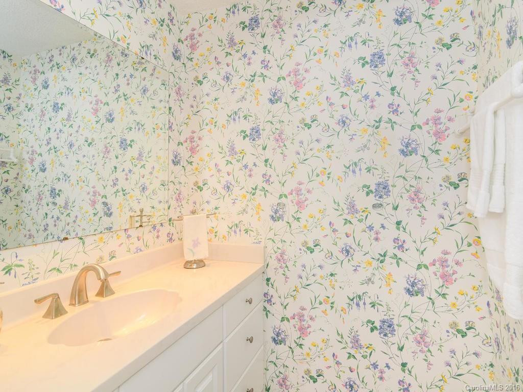 7 Gardenwood Lane - Photo 17