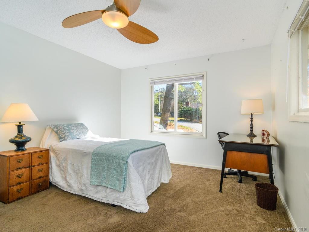 7 Gardenwood Lane - Photo 18