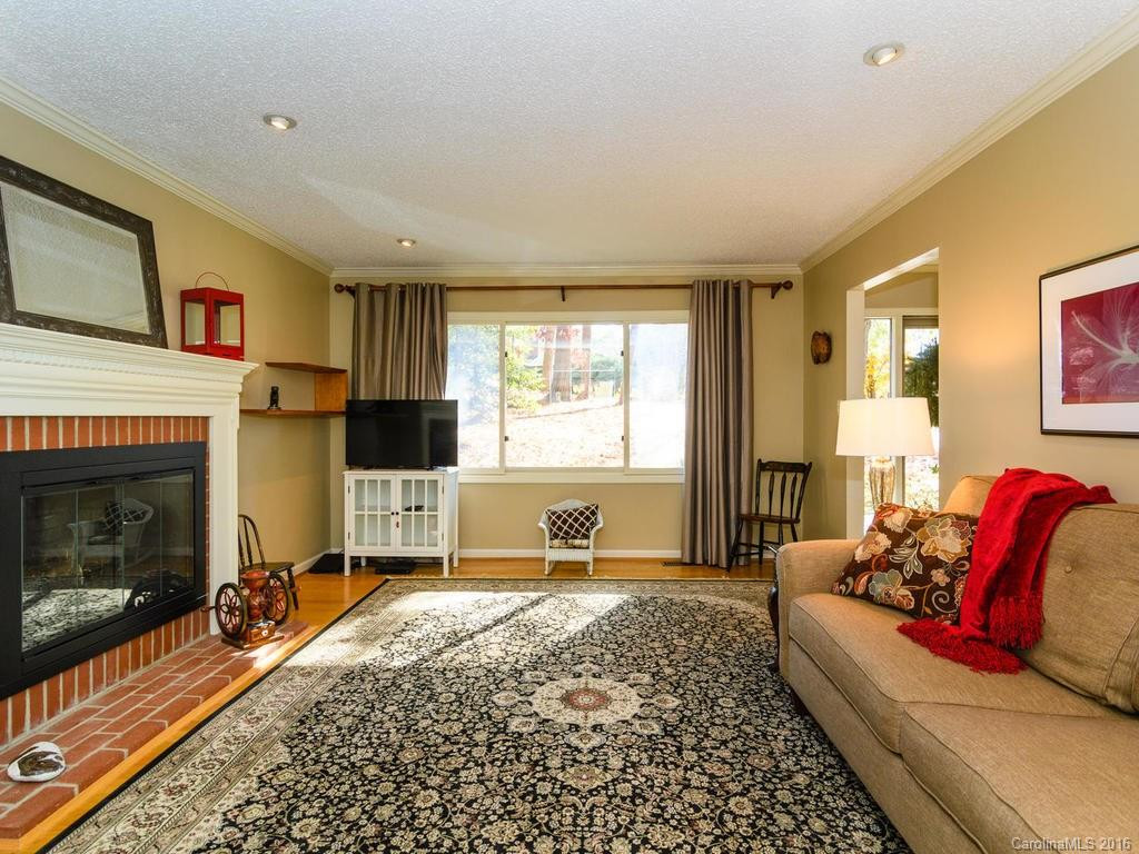 7 Gardenwood Lane - Photo 6