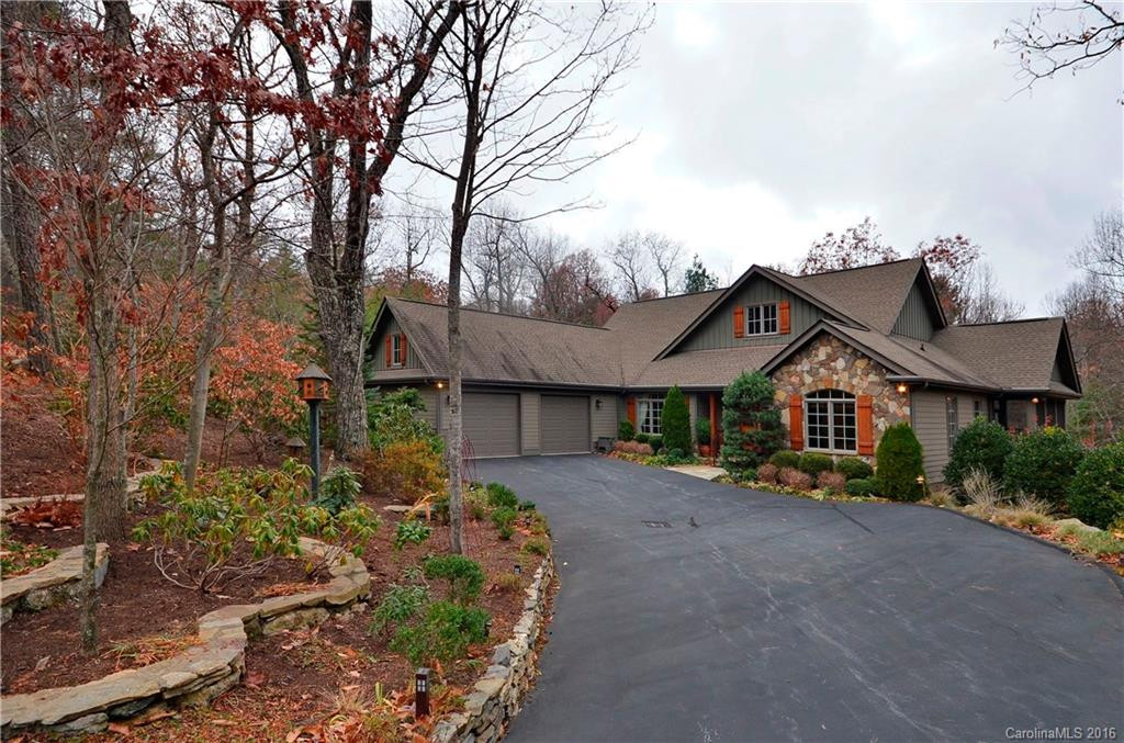 598 Overlook Drive