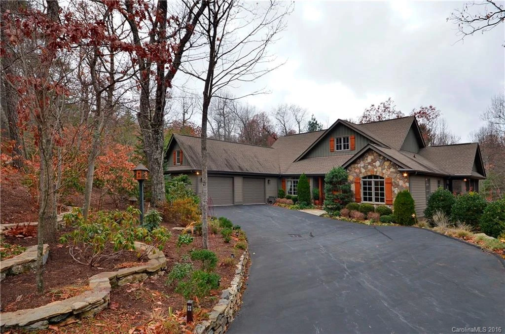 598 Overlook Drive
