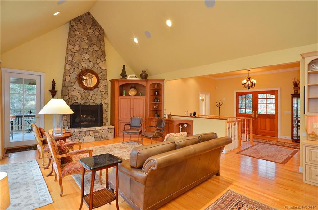 598 Overlook Drive - Photo 5