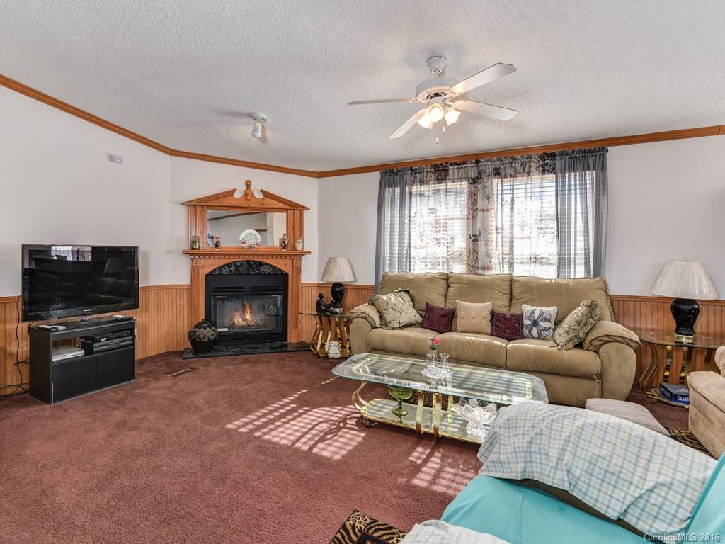 324 Justice Ridge Road - Photo 4