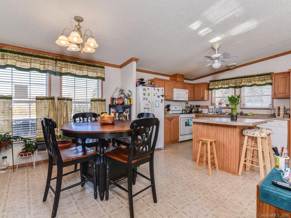 324 Justice Ridge Road - Photo 6