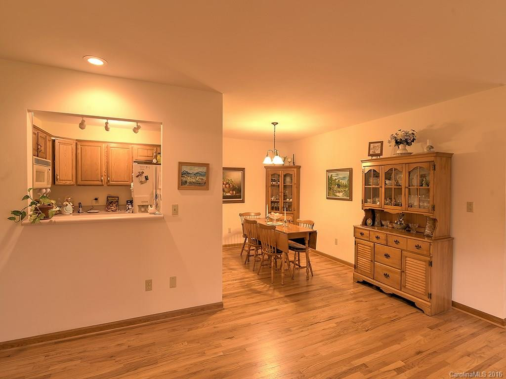 71 Town and Country Drive #12 - Photo 3