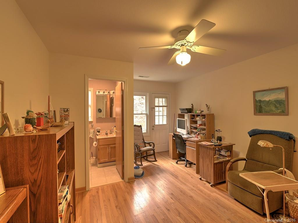 71 Town and Country Drive #12 - Photo 9