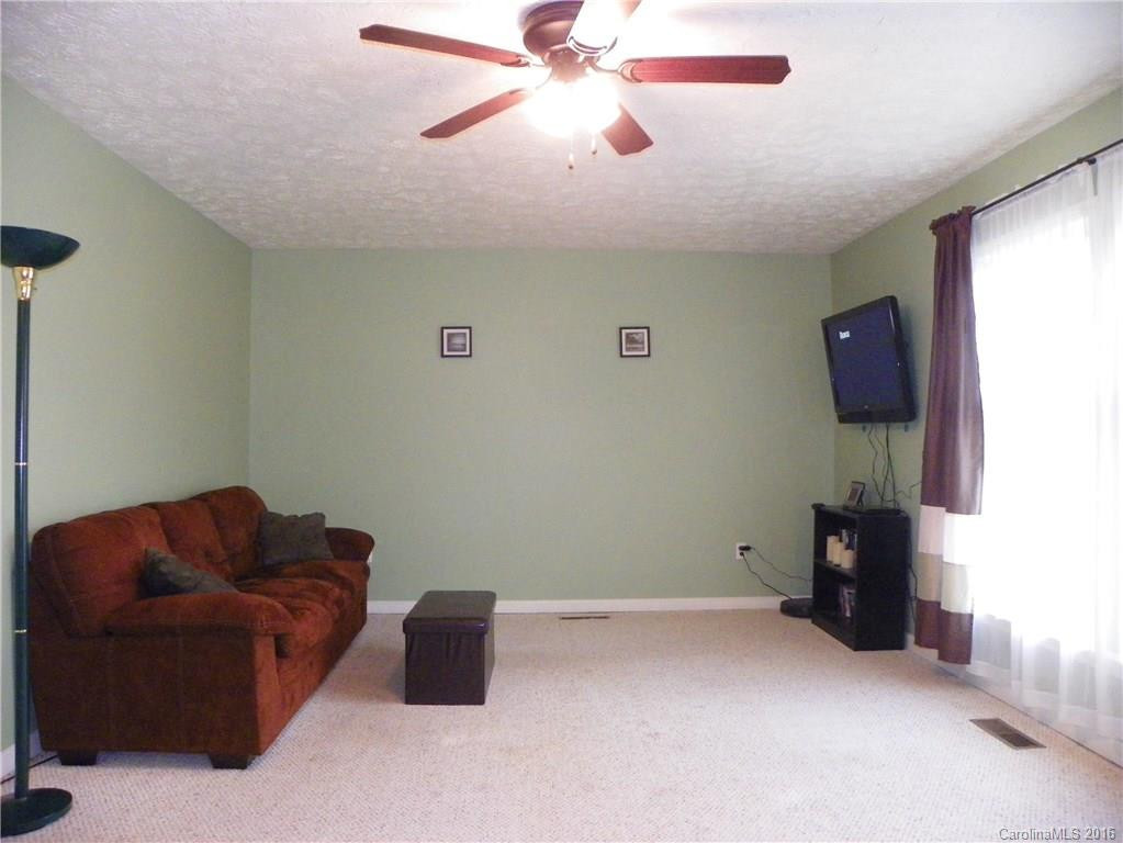 157 Kennedy Road - Photo 5