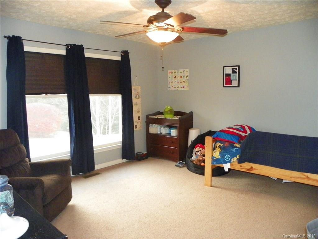 157 Kennedy Road - Photo 8