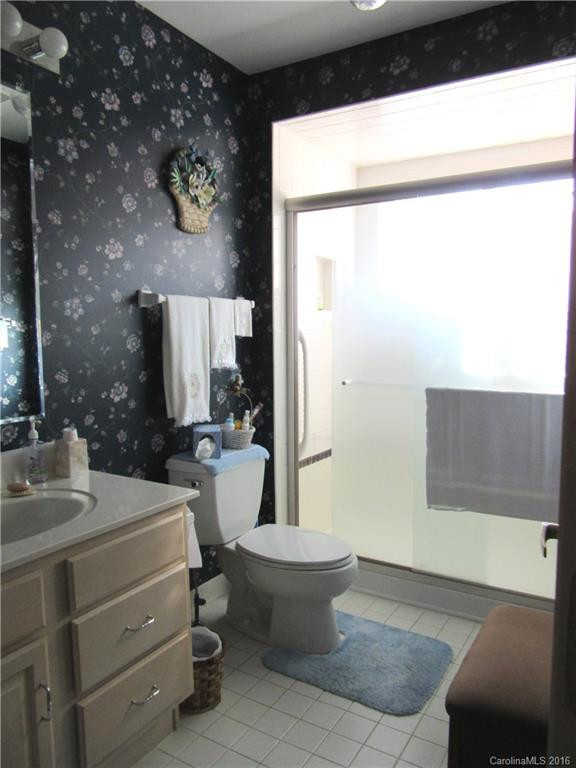 1011 Saddlebrook Drive #8 - Photo 14