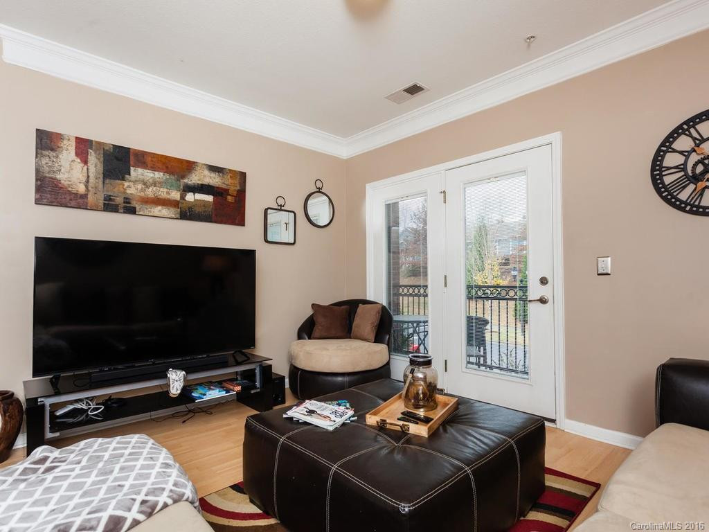 724 Appeldoorn Circle #724 - Photo 5