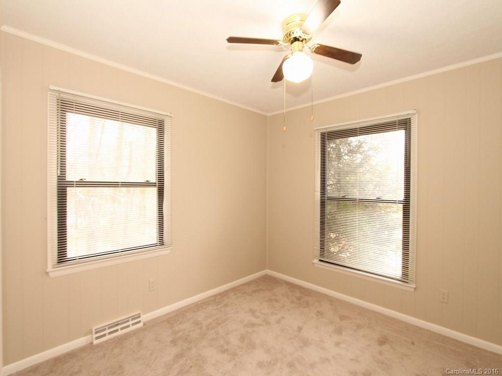 639 Sunrise Drive - Photo 11