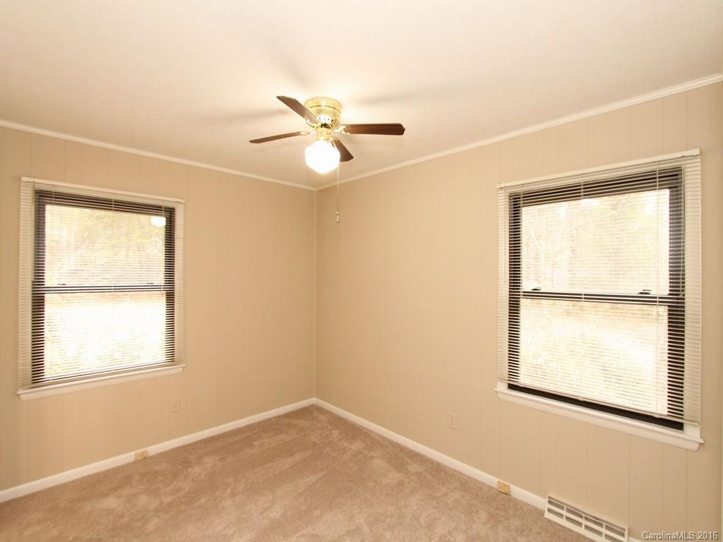 639 Sunrise Drive - Photo 9