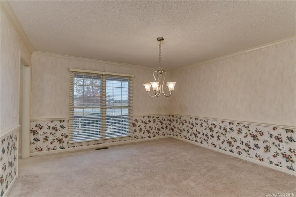 184 Woodset Drive - Photo 11