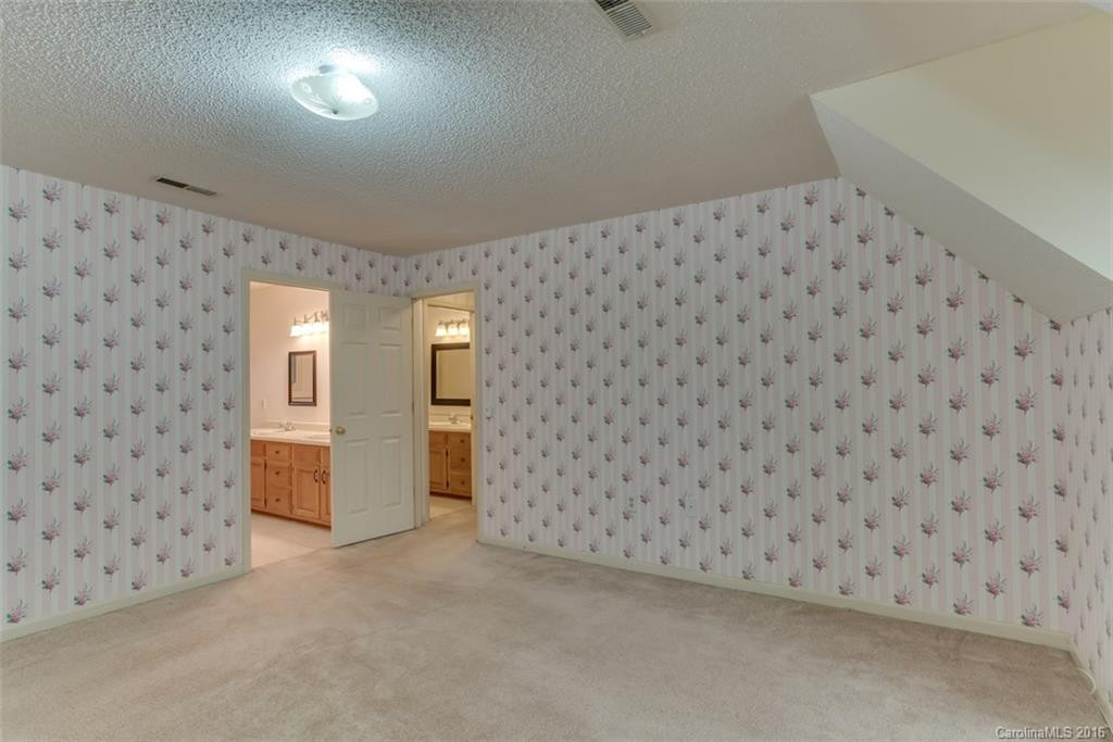 184 Woodset Drive - Photo 14