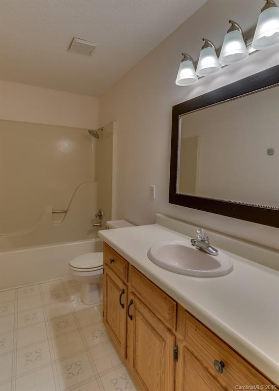 184 Woodset Drive - Photo 19