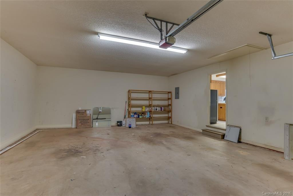 184 Woodset Drive - Photo 22