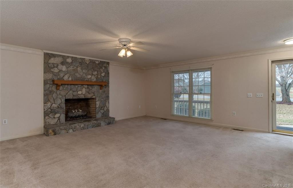 184 Woodset Drive - Photo 5