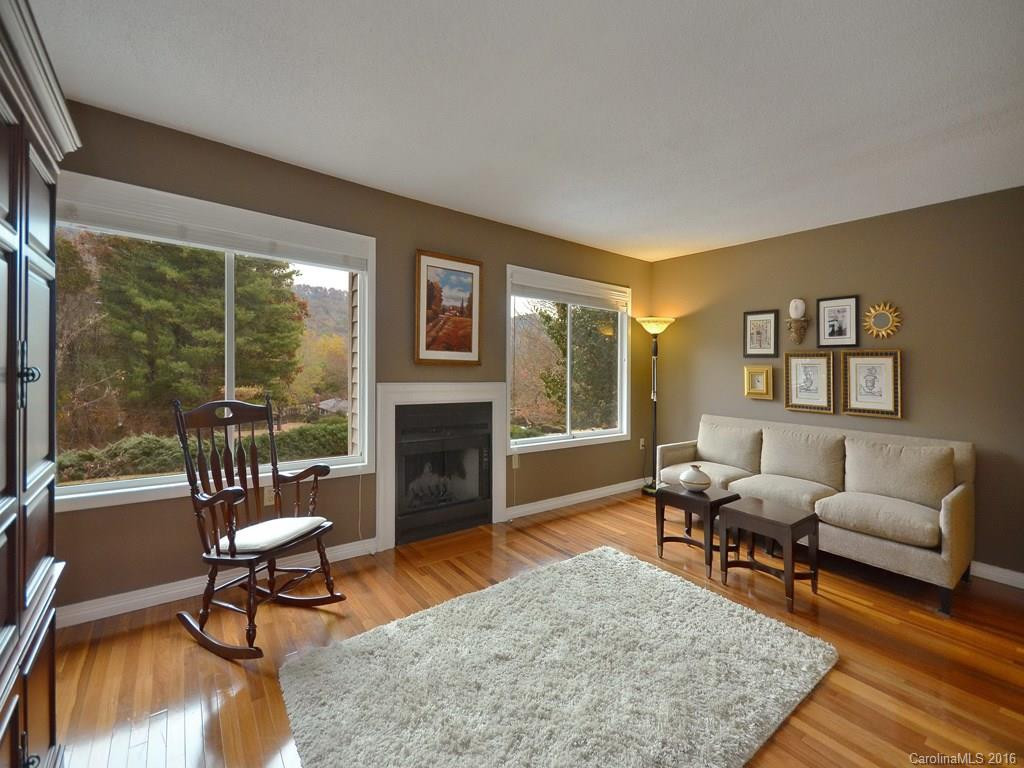 105 Shadowbrook Drive ## - Photo 2
