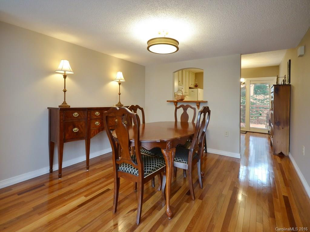 105 Shadowbrook Drive ## - Photo 4