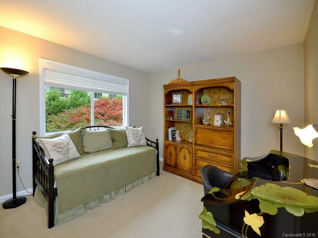 105 Shadowbrook Drive ## - Photo 8