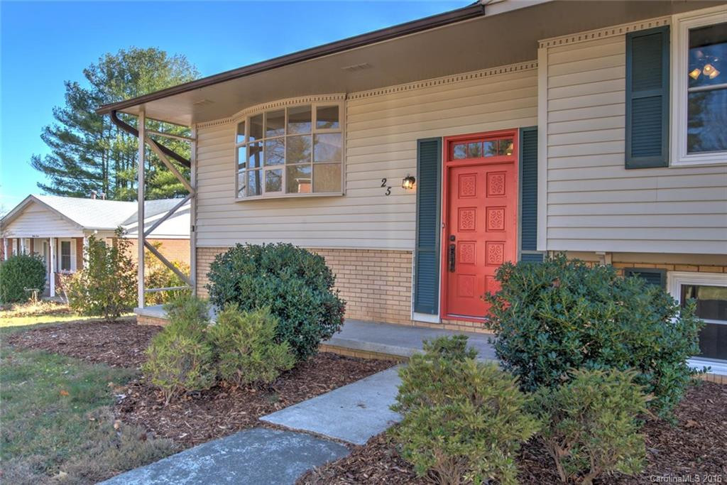 25 Morgan Boulevard - Photo 2