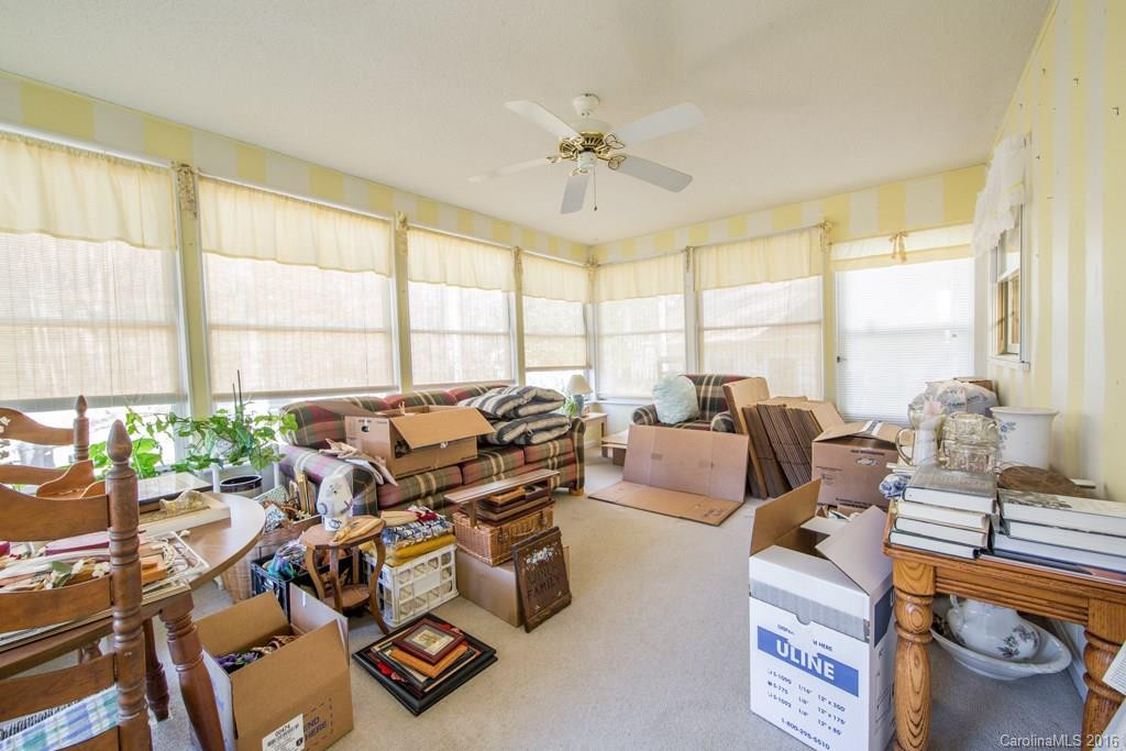 247 Emerald Hills Drive - Photo 11