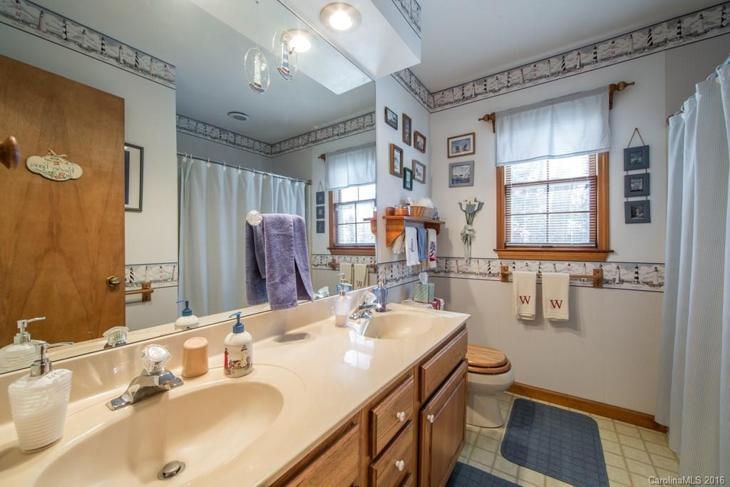 247 Emerald Hills Drive - Photo 20