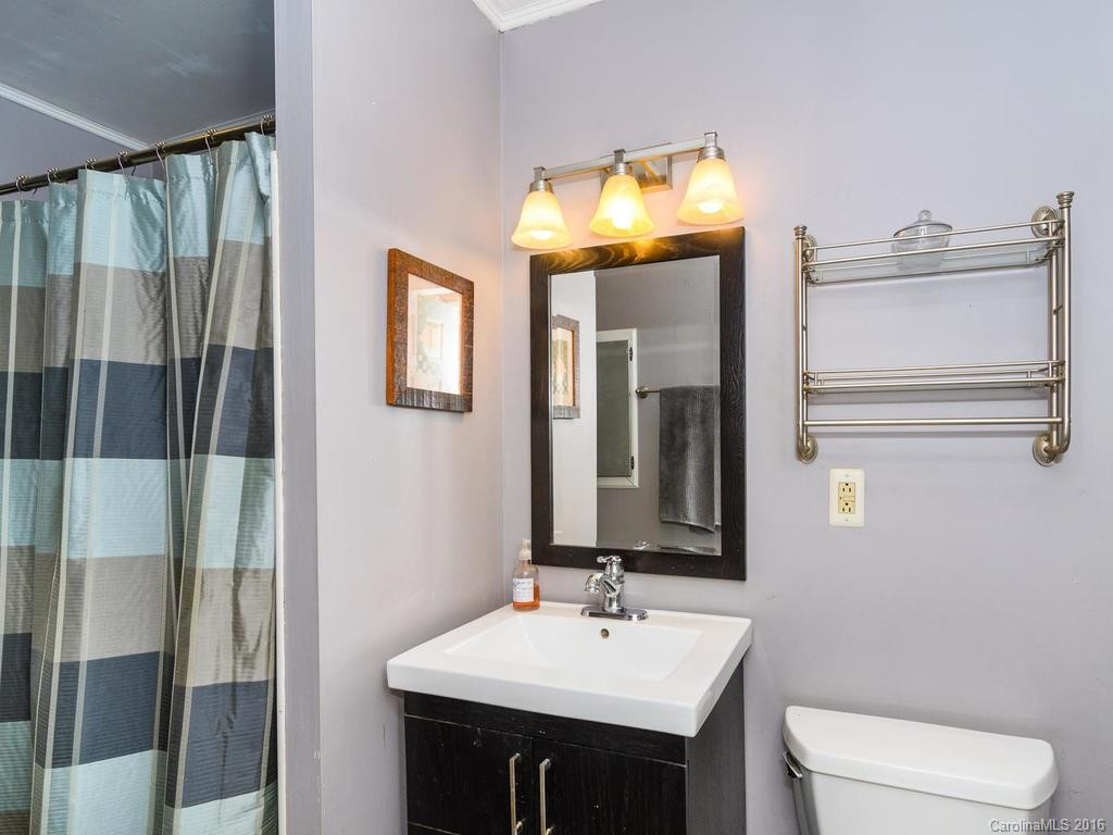318 Fairfax Avenue - Photo 14