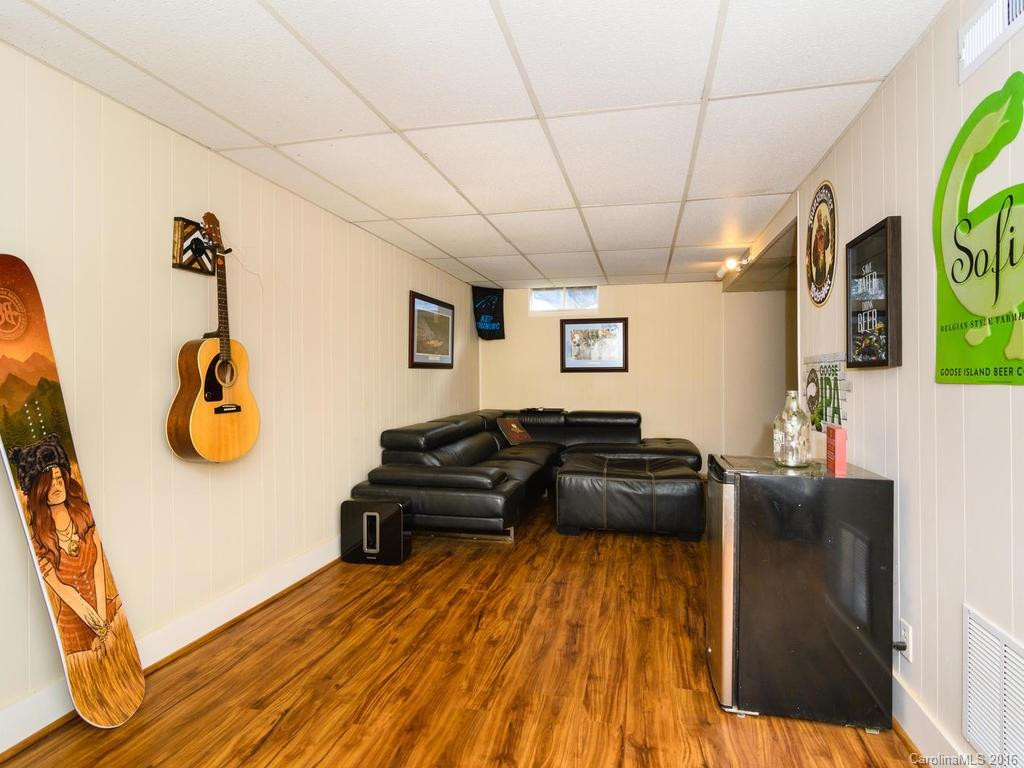 318 Fairfax Avenue - Photo 19