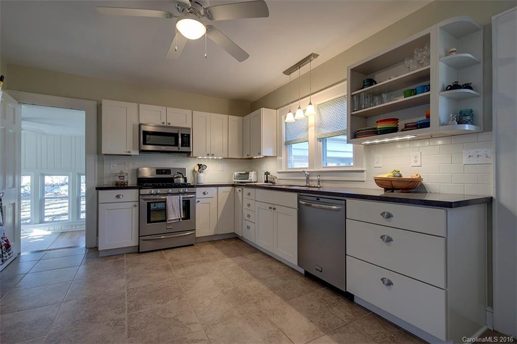 179 Country Club Road - Photo 3
