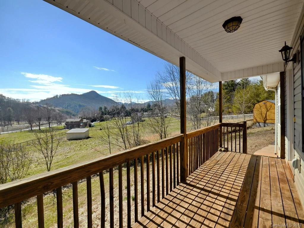 237 Meadow Lane