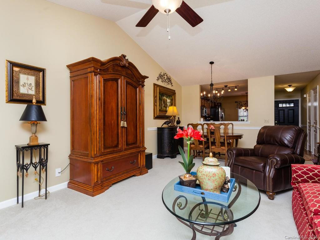2204 Deermouse Way #570/2204 - Photo 6