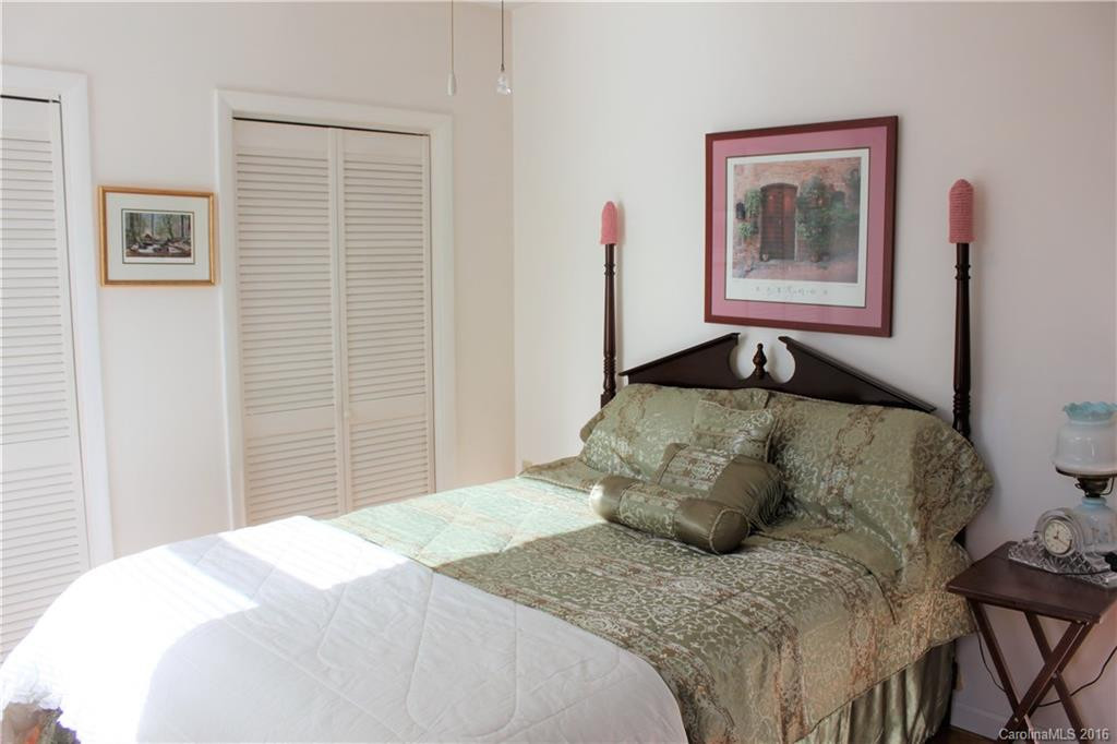 622 Haywood Street #105 - Photo 14