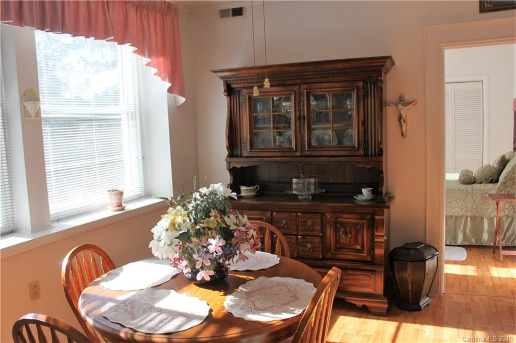 622 Haywood Street #105 - Photo 7