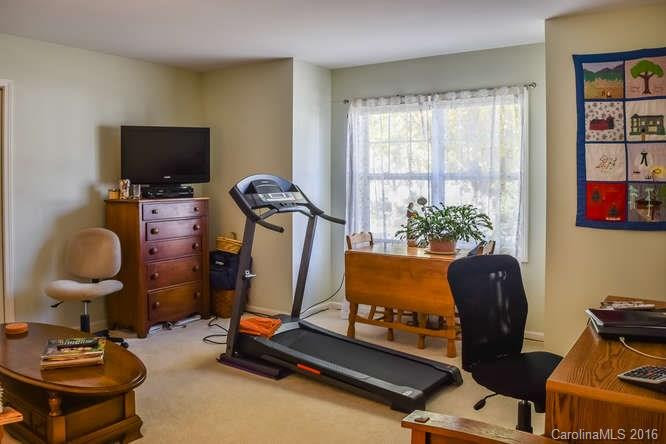 154 Charlestown Drive #2D - Photo 12