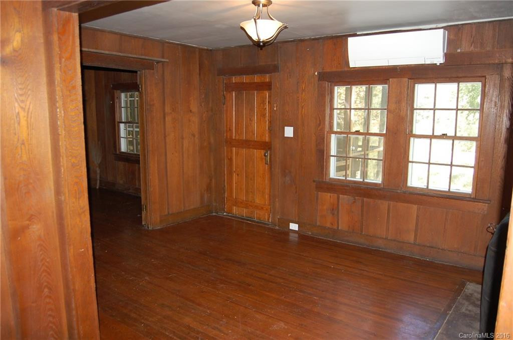 32 Lower Bat Cave Drive - Photo 15